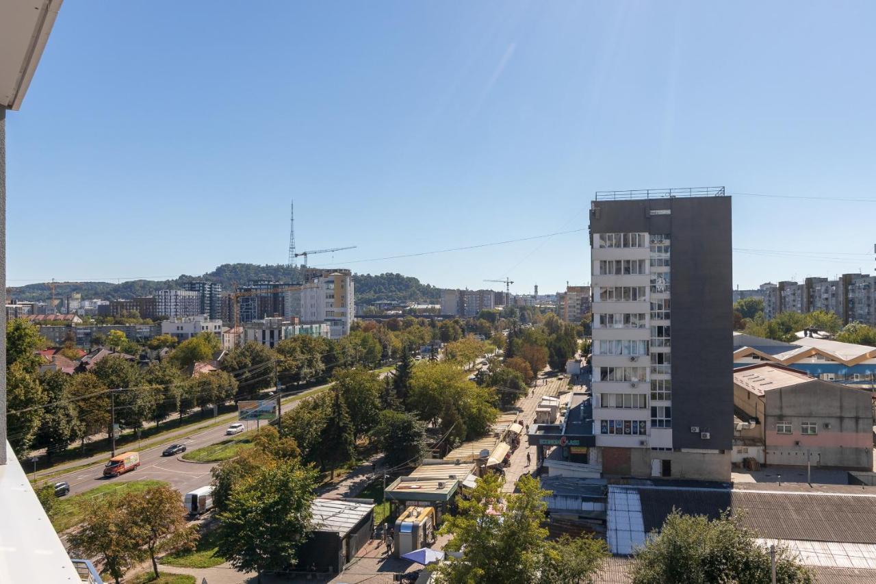 77 Views Apartments By Inshi Lviv Exteriör bild